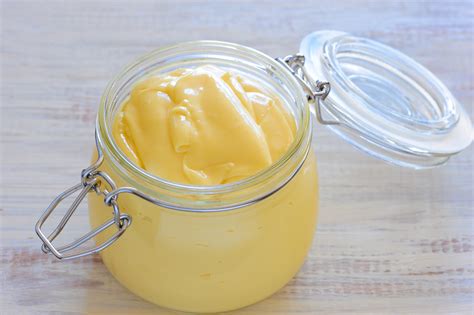 Mayonnaise .